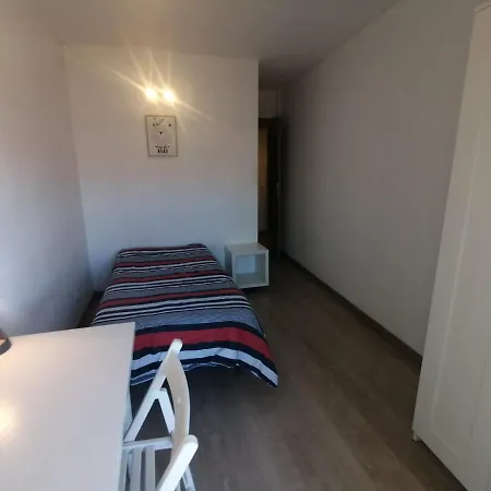 Poeta Aleixo In Apartmán *